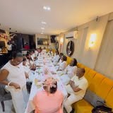 Salle du restaurant Poulet & Co